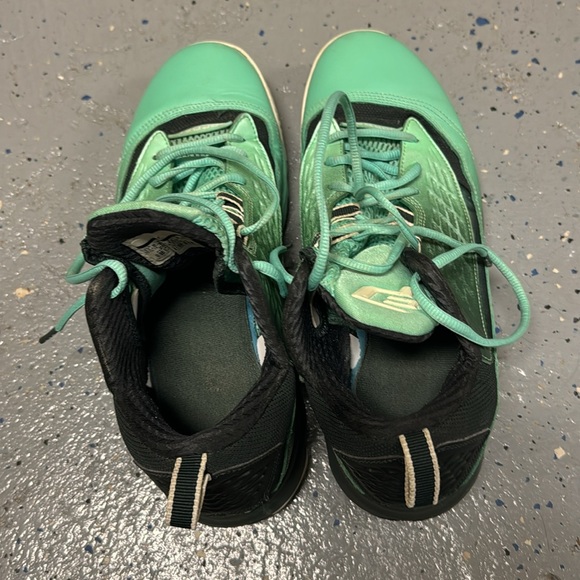 Jordan Basketball Shoes CP3 - Picture 8 of 8